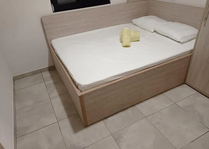 Apartament Nikos & Patras Nea Plagia
